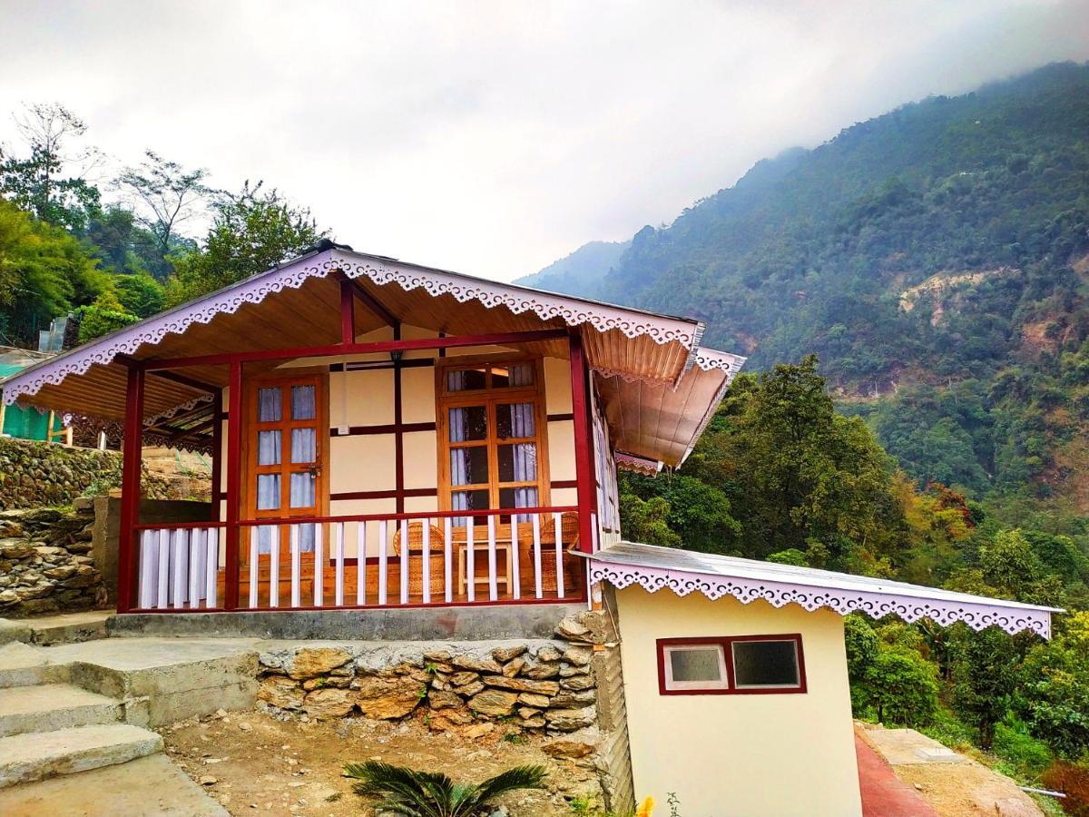 Enchanted Forest Farmstay Гангток Екстериор снимка